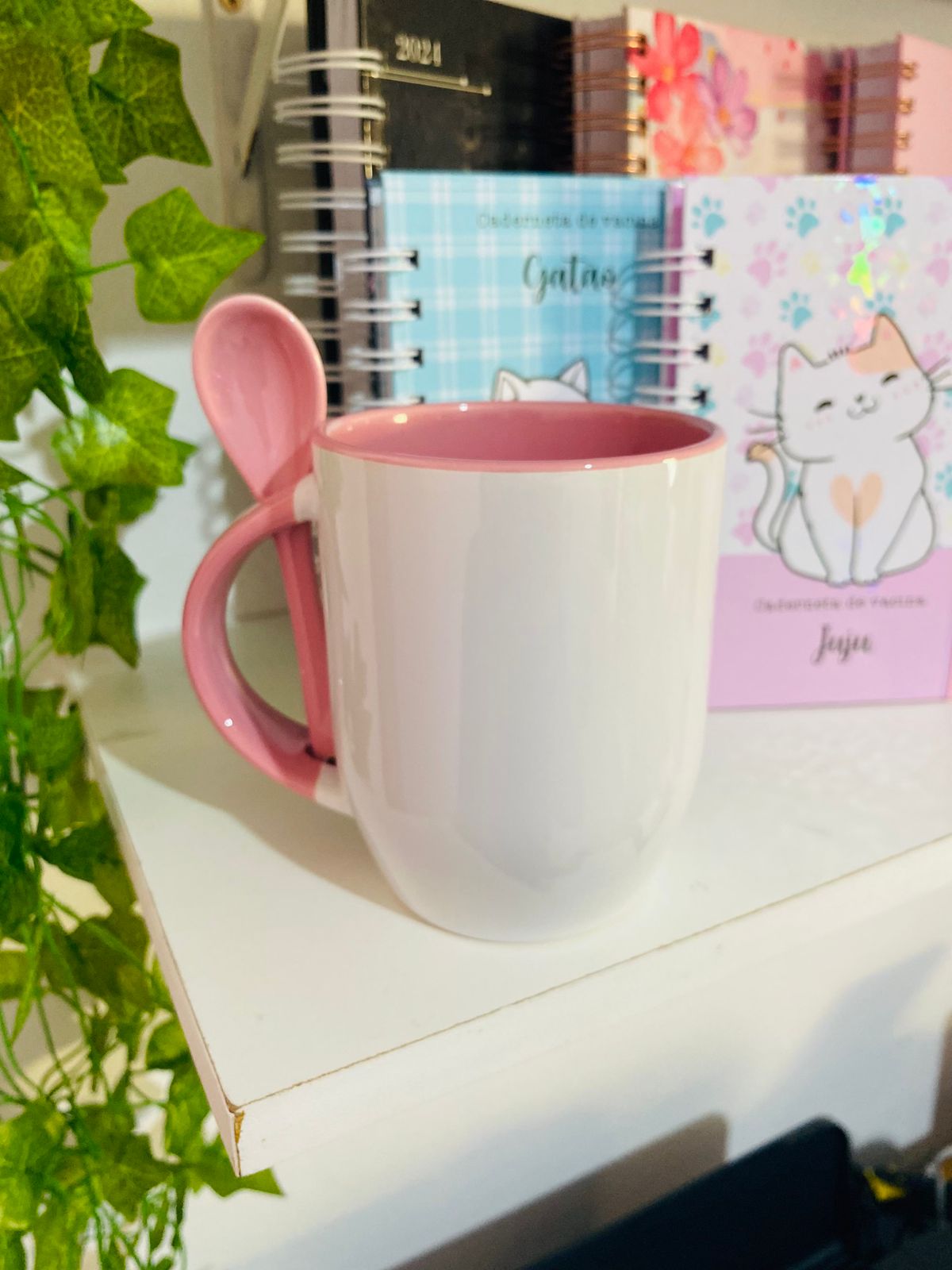 Caneca com colher