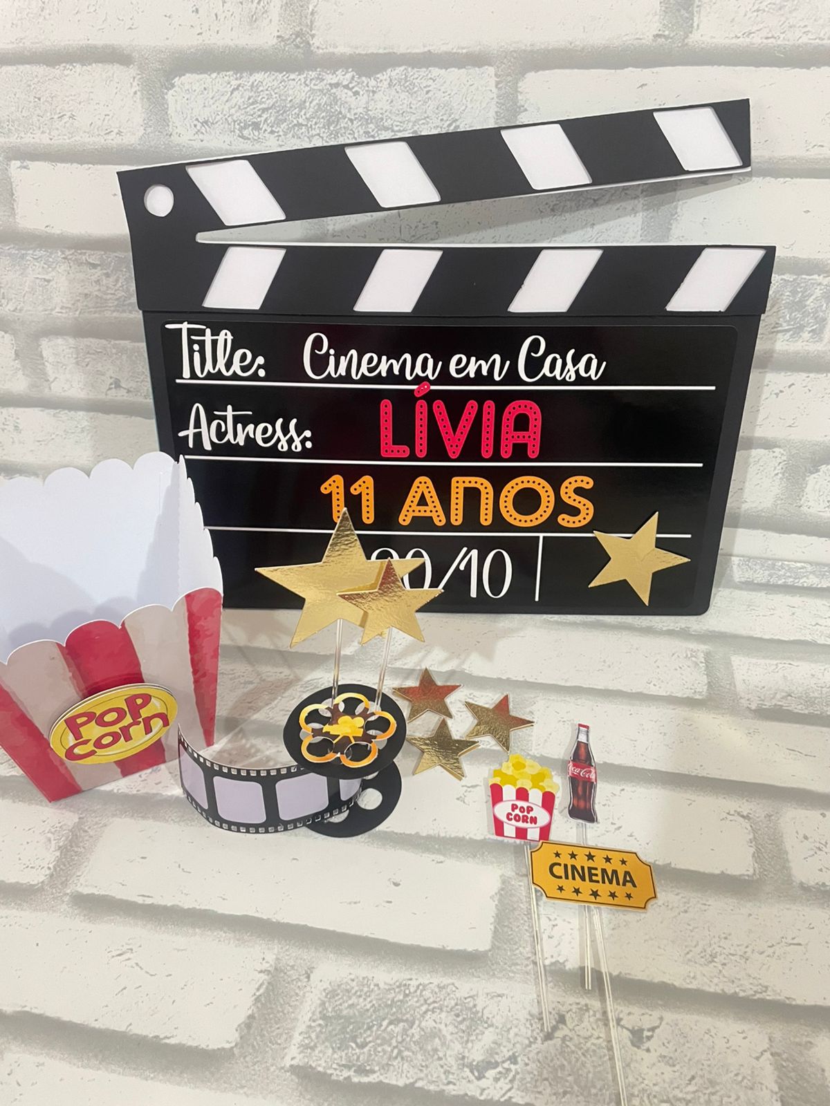 ? Display de Mesa + Topper Personalizado – Tema Cinema ?