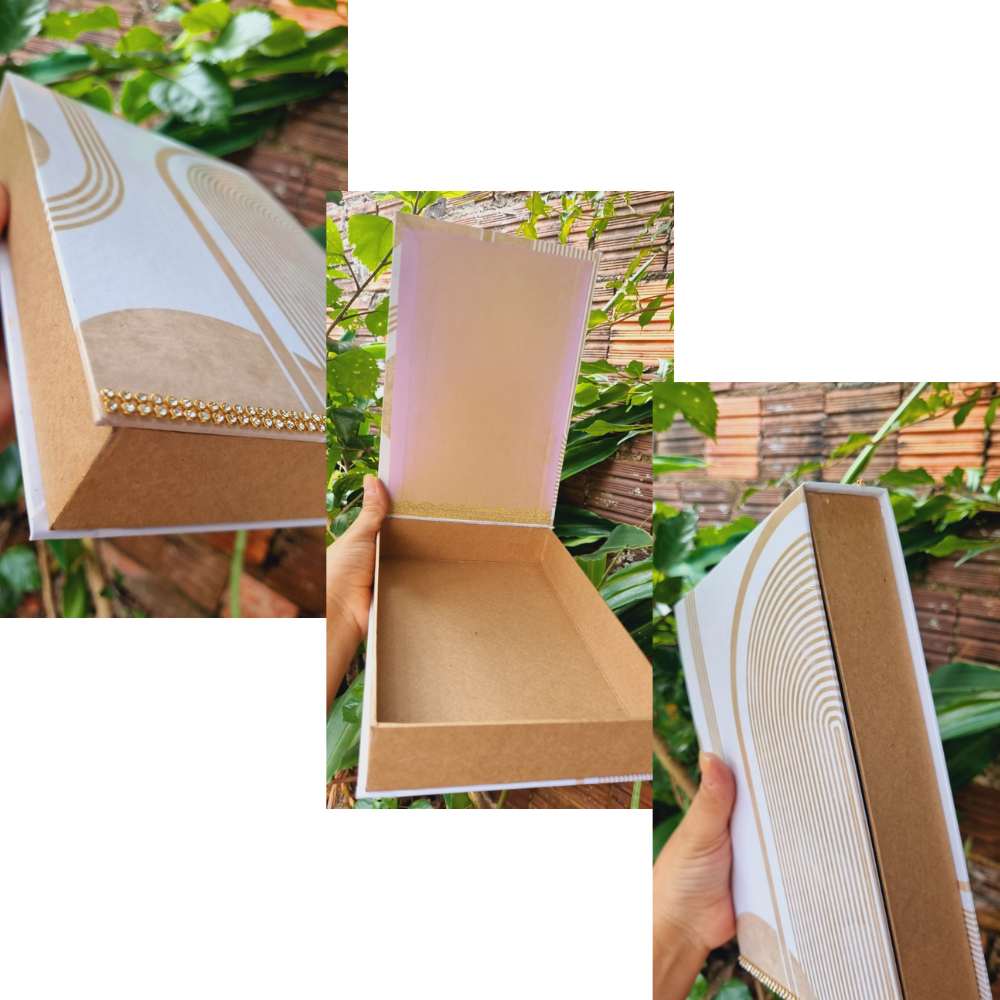Caixa cartonada personalizada + bloco A5 + post-it