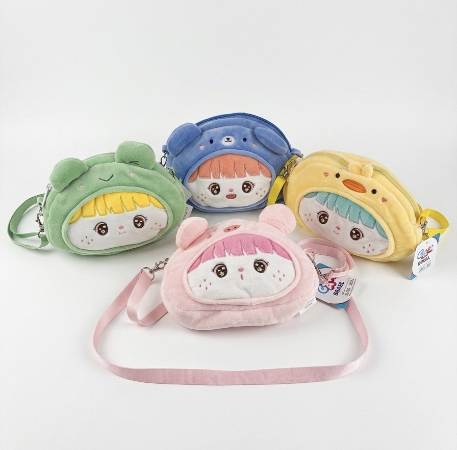 BOLSAS DE PELÚCIA EM FORMATO DE ANIMAIS