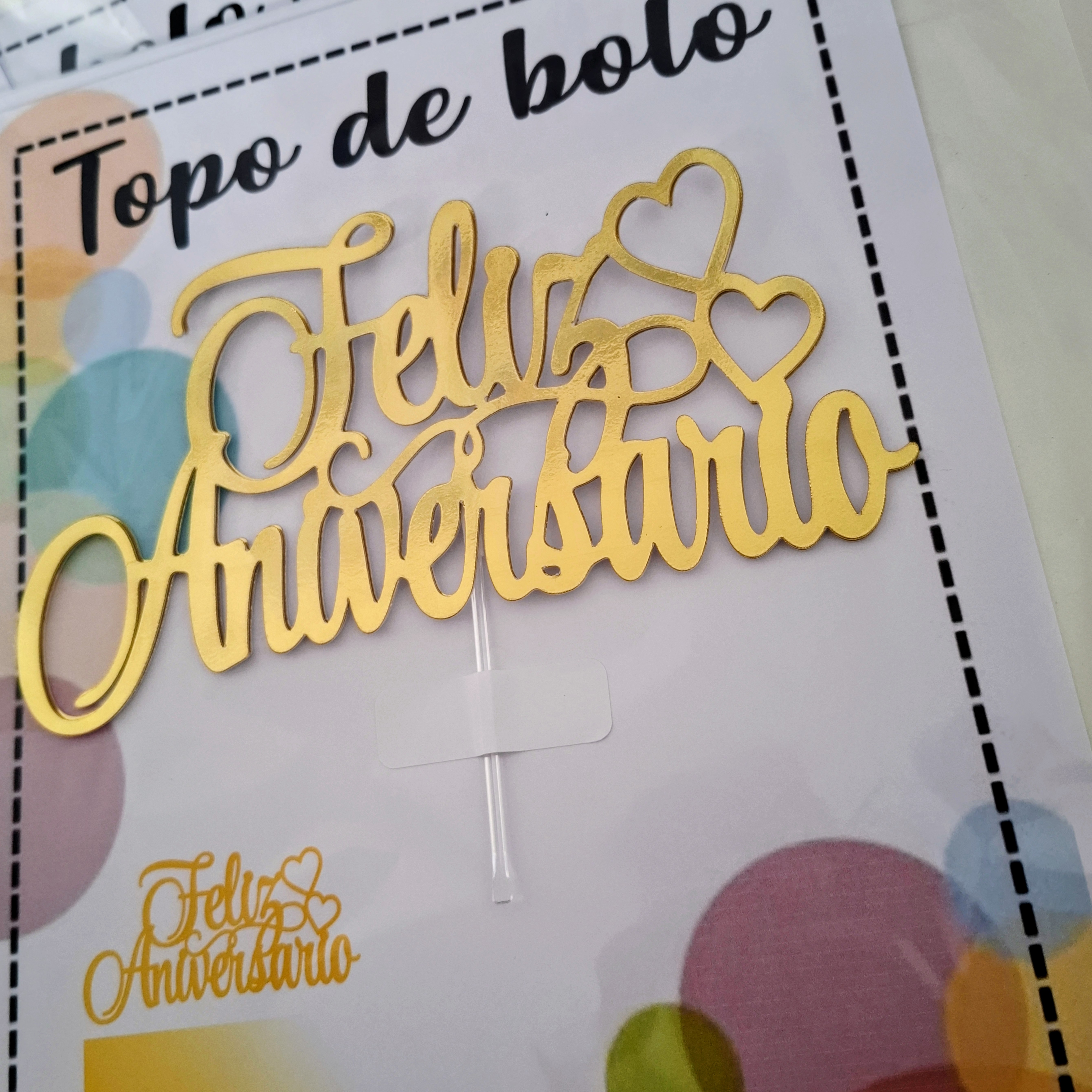 TOPO DE BOLO FELIZ ANIVERSÁRIO CORAÇÃO