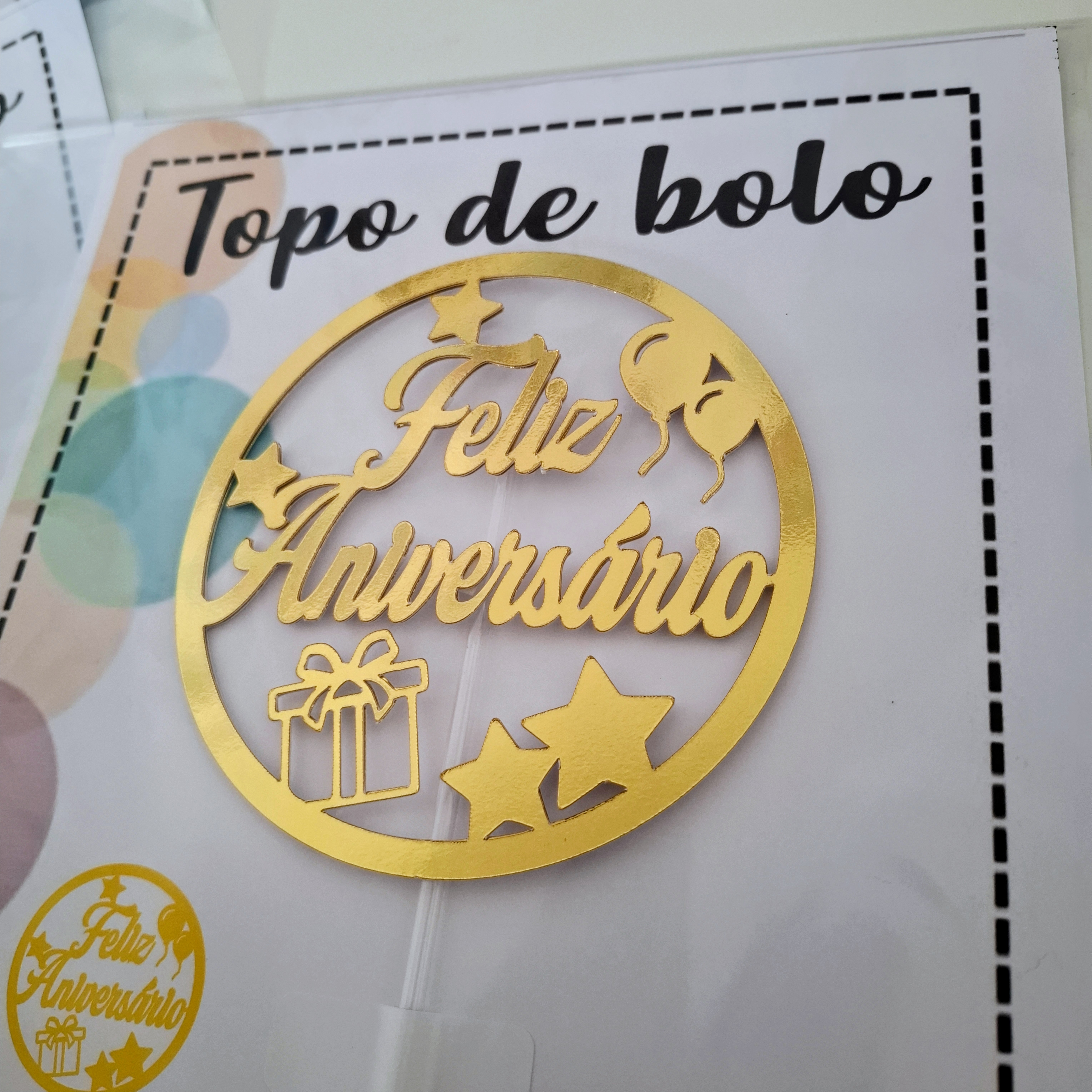 TOPO DE BOLO FELIZ ANIVERSÁRIO ARCO