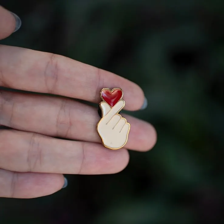 Pin Coração Coreano
