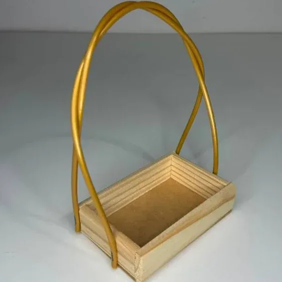🧺 Cesta Decorativa Artesanal – Elegância e Versatilidade para Sua Decoração!