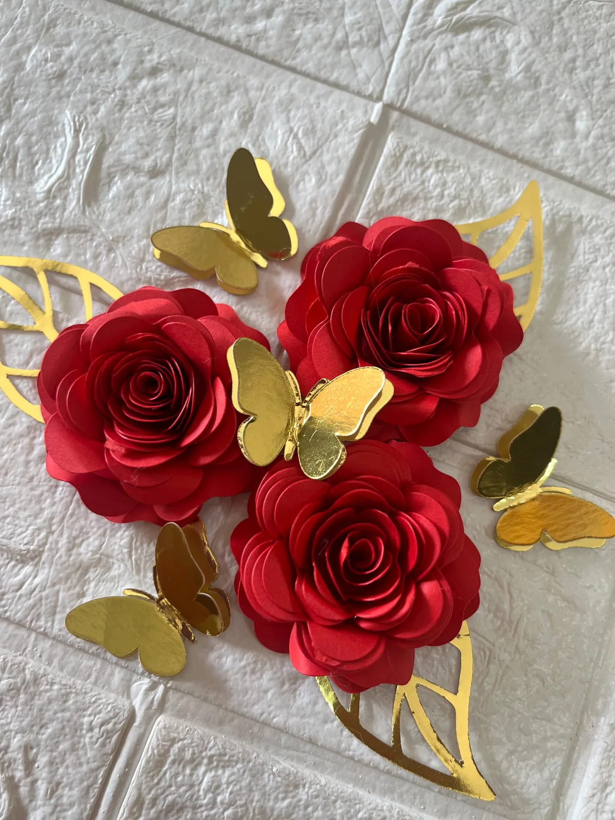 KIT JARDIM ROSETAS + BORBOLETAS DOURADAS
