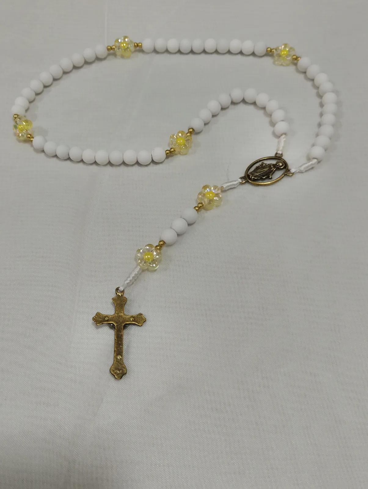Terço Margarida - Branco - Ns Senhora das Graças