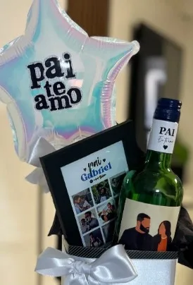 Box Luxo Vinho & Quadro de Memórias
