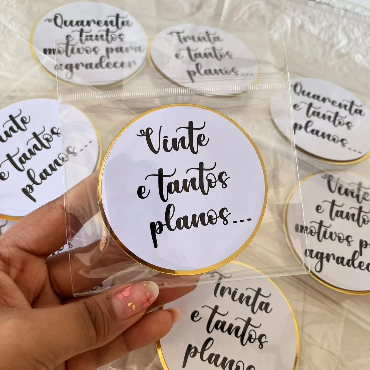 TOPO CIRCULAR FRONTAL FRASES
